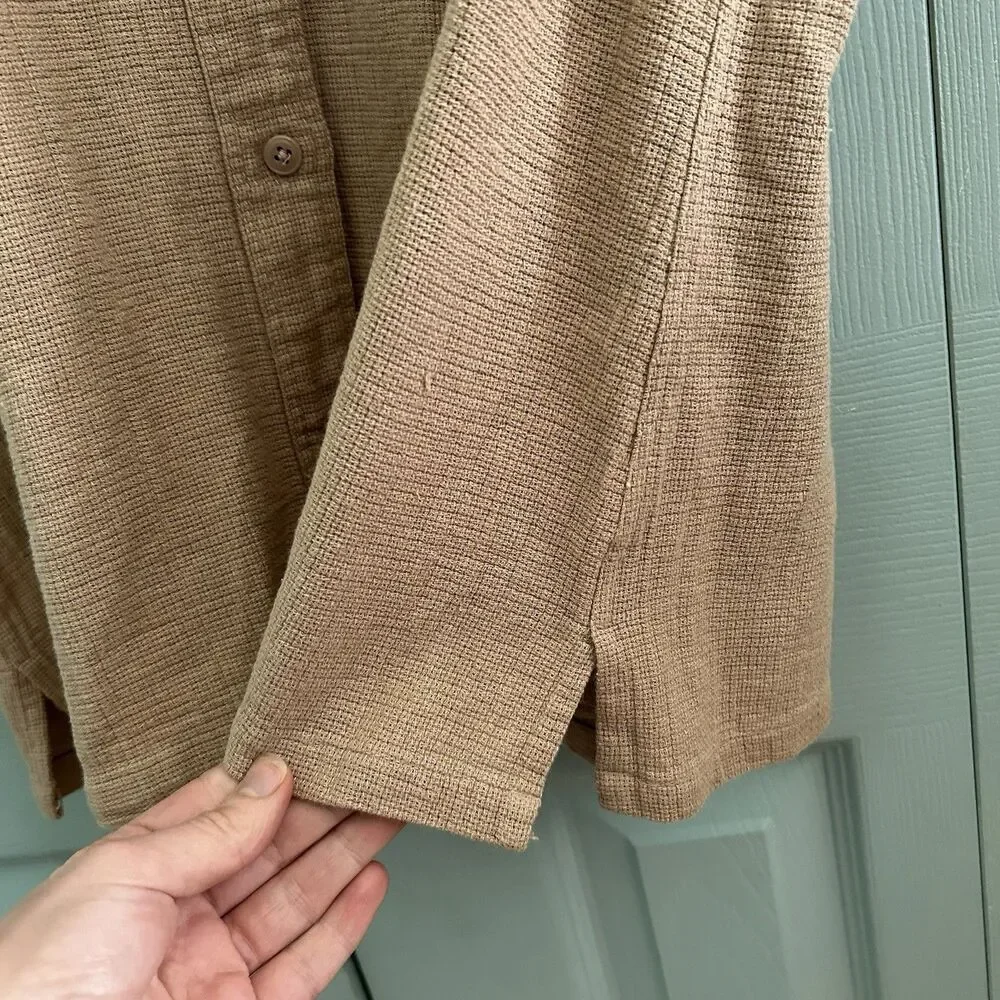 L.L. Bean Womens Twill Button Up Collared Shirt‎ Large Short Sleeve Tan